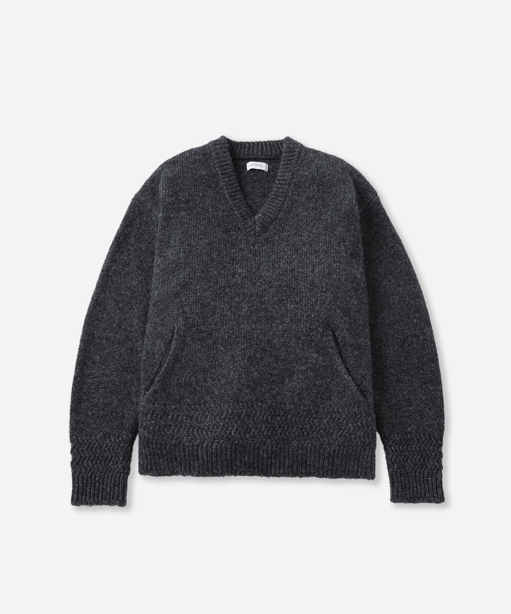 【オリーブ（37）】Nicholas Low Gage V Neck Sweater Nicholas Low Gage V Neck Sweater | Saturdays NYC