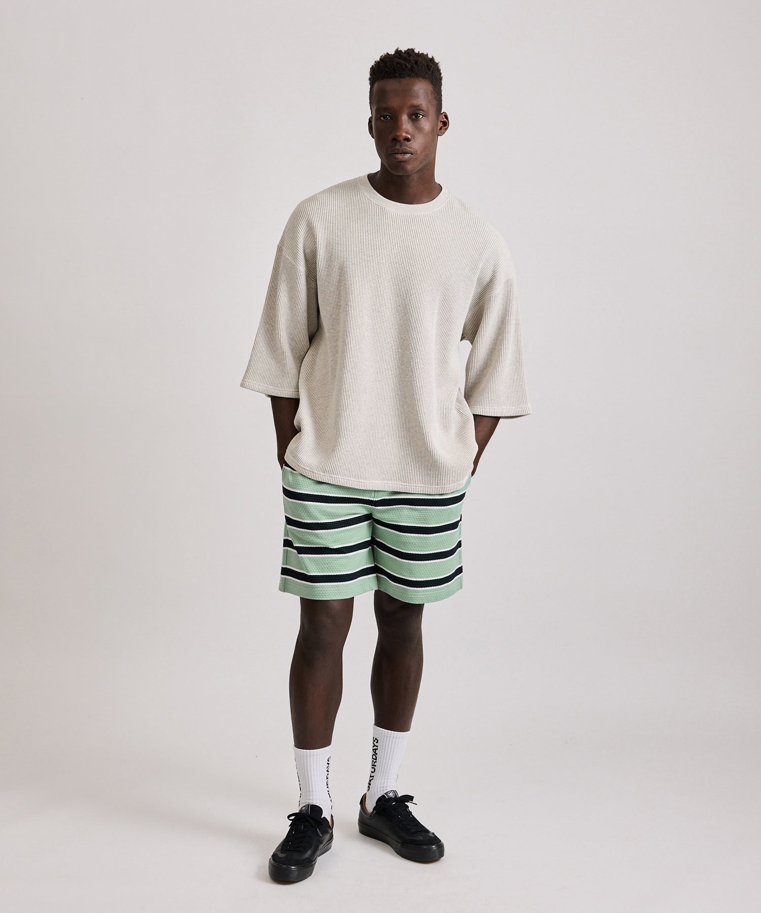 Mesh Border Stripe Shorts